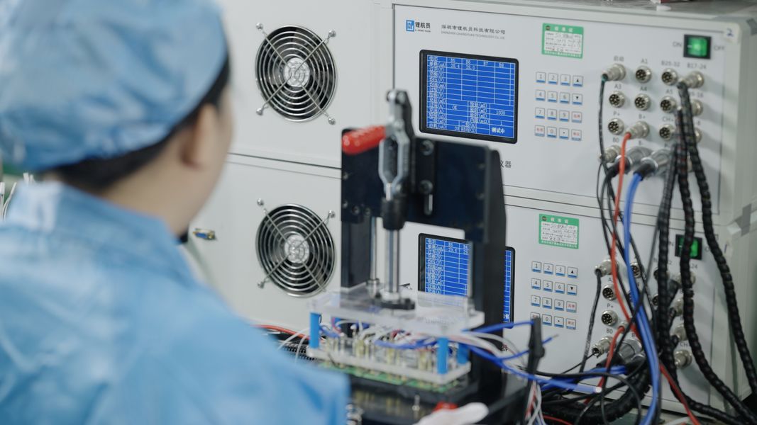 Shenzhen Kinglisheng New Energy Technology Co., Ltd. خط إنتاج الشركة المصنعة